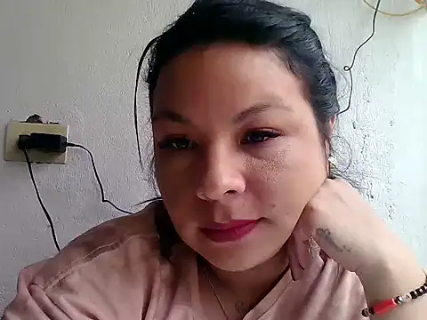 antonella-3433 live sex cam