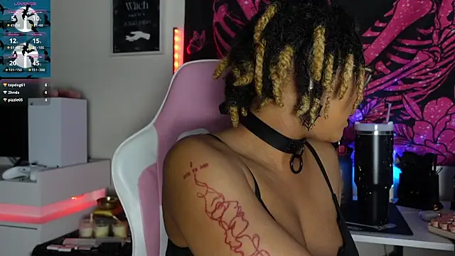 DreaLaLuna live sex cam