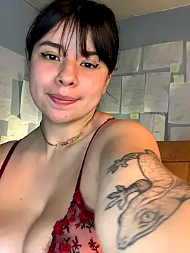 Canneela live sex cam