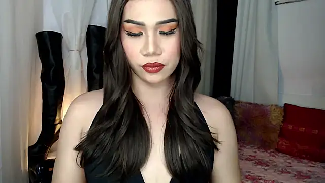 elise_bloom69 live sex cam