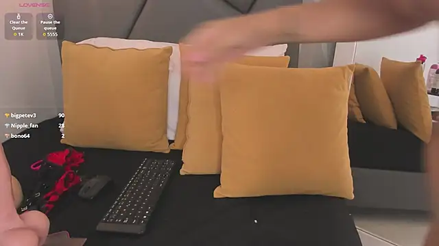 lucia-cute's cam snapshot