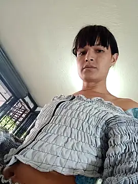 PaulinaLondra2 live sex cam