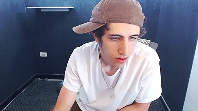 Kerverr_ live sex cam