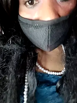 Lovely_Ladyboy_star live sex cam