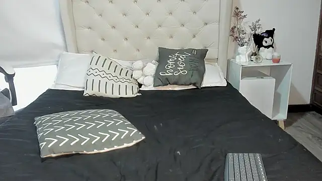 Xewa_'s cam snapshot