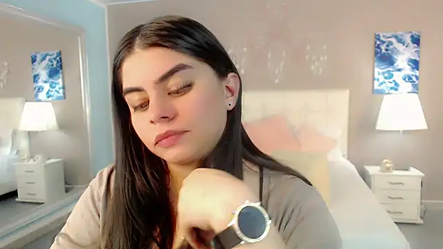 _Maddison_Ivanova_ live sex cam