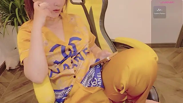 Clumsy_Girl's cam snapshot