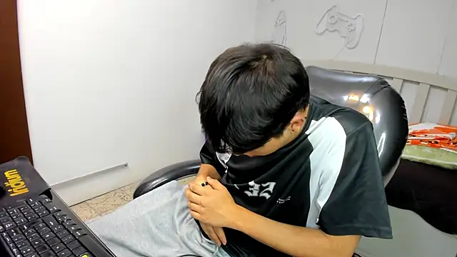 StiwenTwink live sex cam