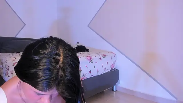 Elalove_ live sex cam