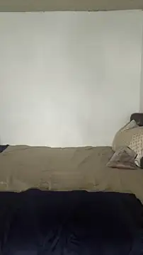 _foreigntitts's cam snapshot