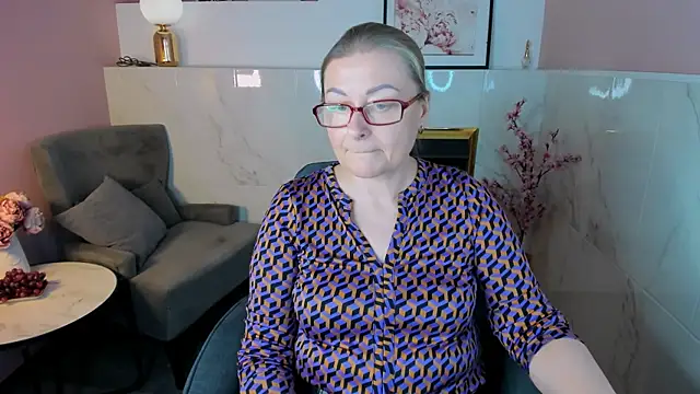 AlexandraKind's cam snapshot