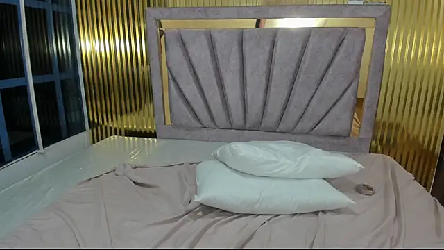 Amyra_Rasi's cam snapshot