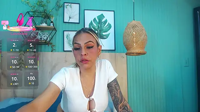 yessila_parker's cam snapshot