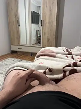 Erenn9972 live sex cam