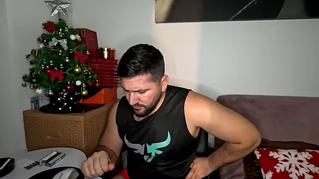 Gold_Alpha_Boy live sex cam