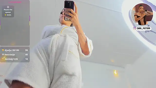 emma_pastori live sex cam