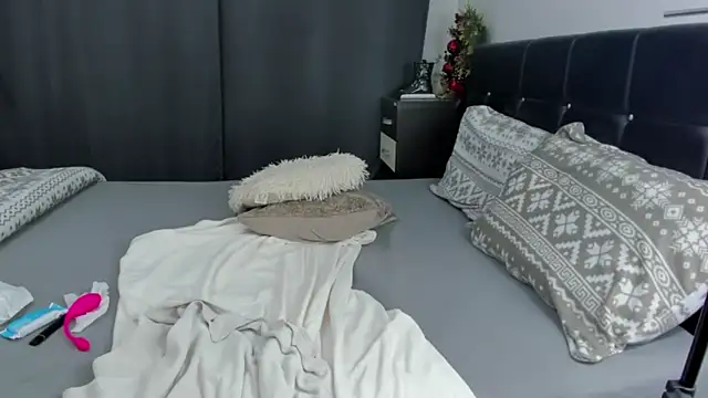 AryanaxXx live sex cam