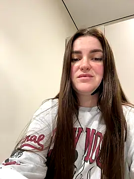 Karolina_llove live sex cam