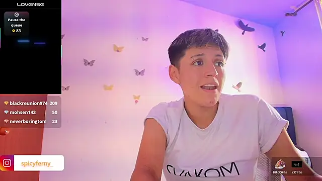 spicyferny live sex cam