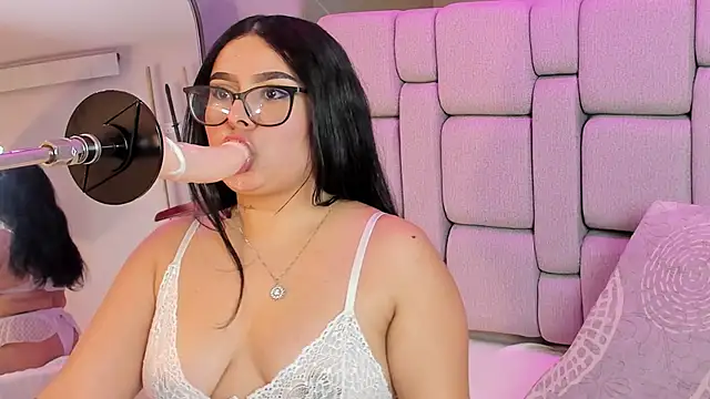 Amy_whittee live sex cam