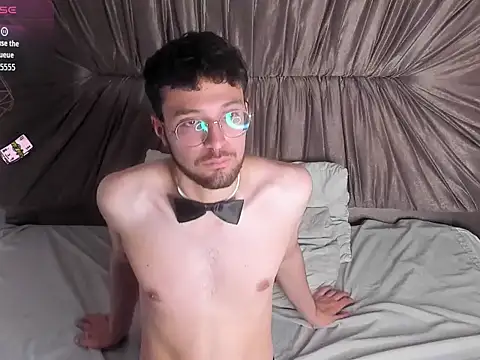 JonnyGreey live sex cam