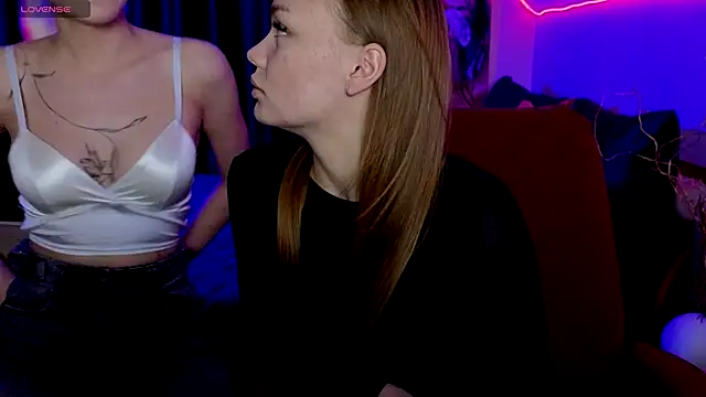 KitsyMoore live sex cam