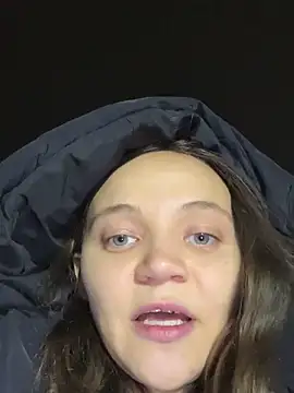 TheYourL's cam snapshot