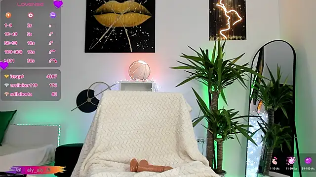 AnyssyaHot's cam snapshot