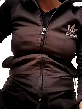 Bonny_Klote live sex cam