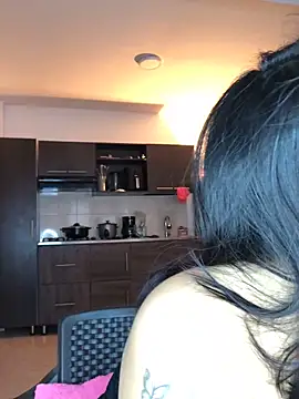 EmmaRossem's cam snapshot