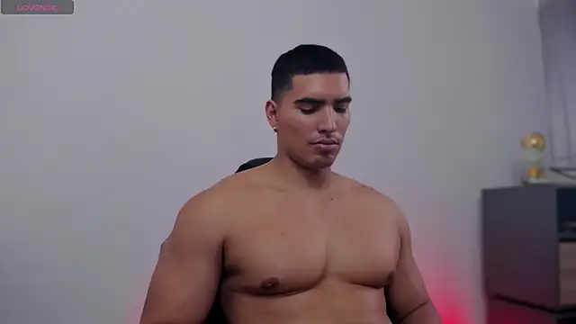 JamesGraay live sex cam