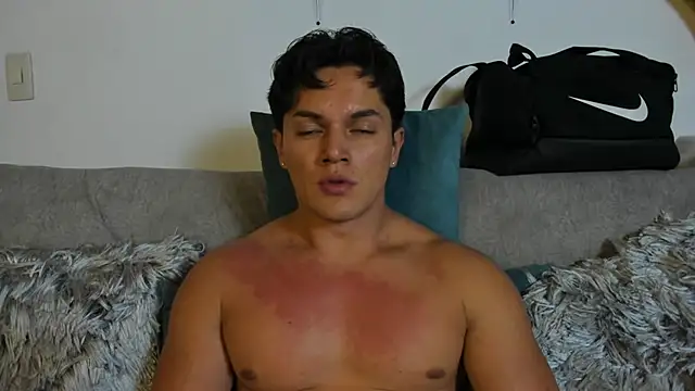 julian_wallace live sex cam