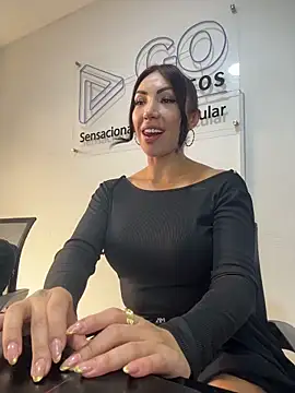 Sarahlove_90 live sex cam