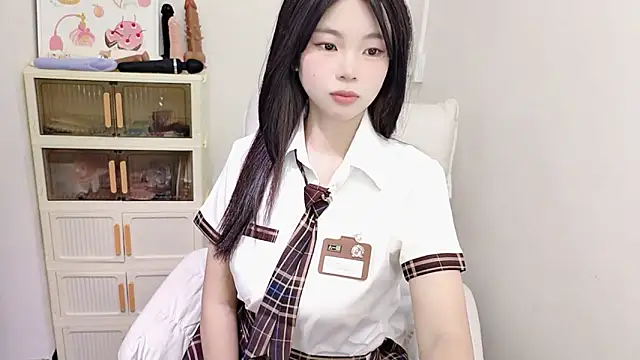 9aunatiis live sex cam