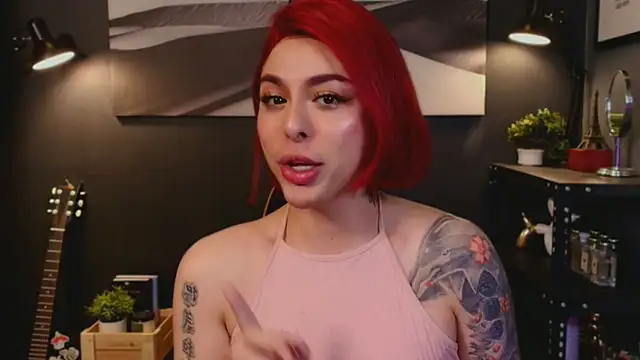 LetisiaRocks live sex cam