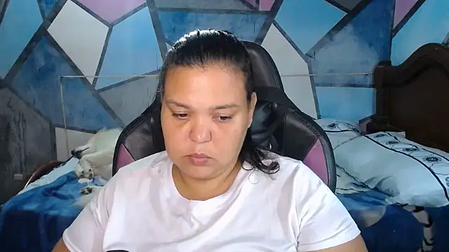 Sherlynn01's cam snapshot