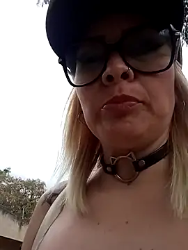 CandieGilson__ live sex cam