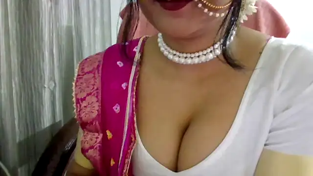 Queenhimanshi live sex cam
