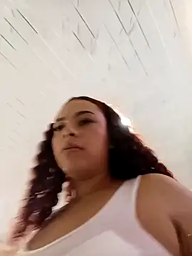 Mommy-Hot's cam snapshot