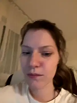 MaryHiggins's cam snapshot