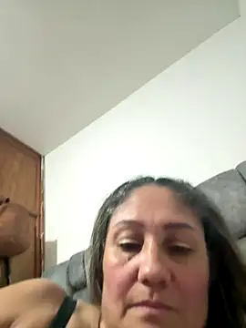 gabiTetas's cam snapshot