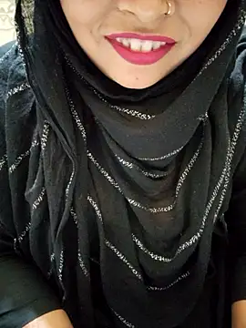 Indian-Nazia live sex cam