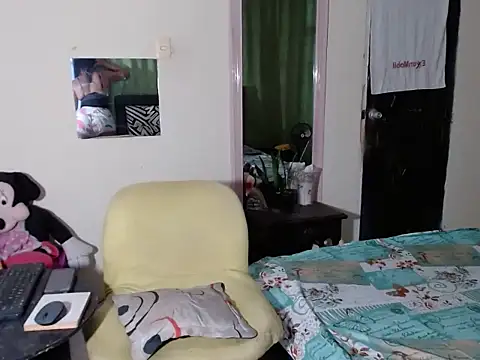 Sashaferrari2000 live sex cam