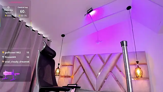 emily_roousee live sex cam