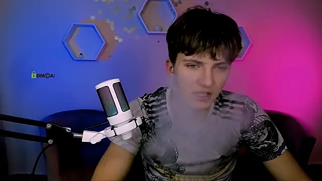 travis_wolf_ live sex cam