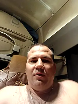 Chubbytop454 live sex cam