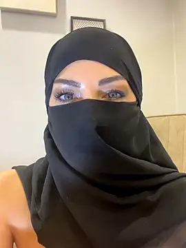 Amberonee31 live sex cam