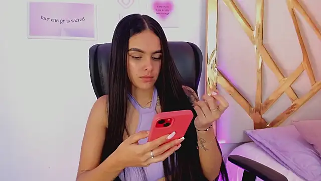 ChloeHarper_ live sex cam