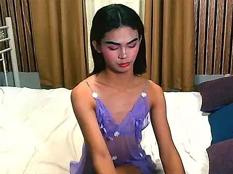 SluttyZowi live sex cam