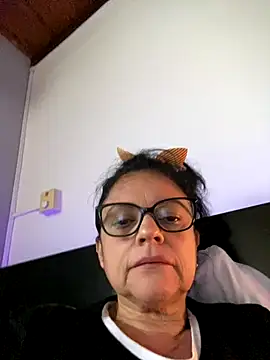 Sharongirl07 live sex cam